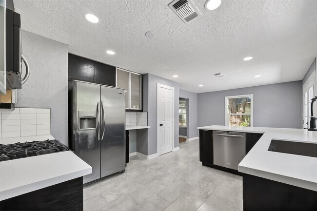Foto del edificio - 4727 Arvilla Ln
