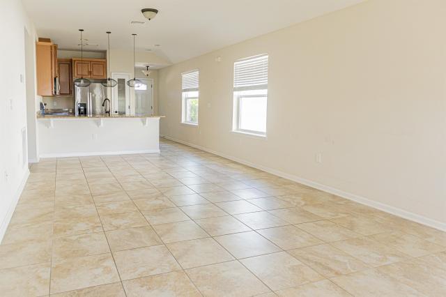 Foto del edificio - 3 bedroom in Jacksonville FL 32258