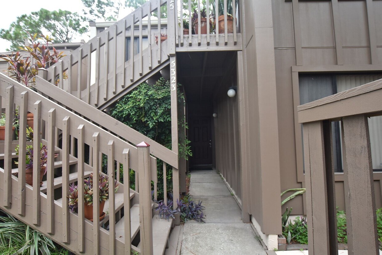 Foto principal - 5323 Indian Creek Dr