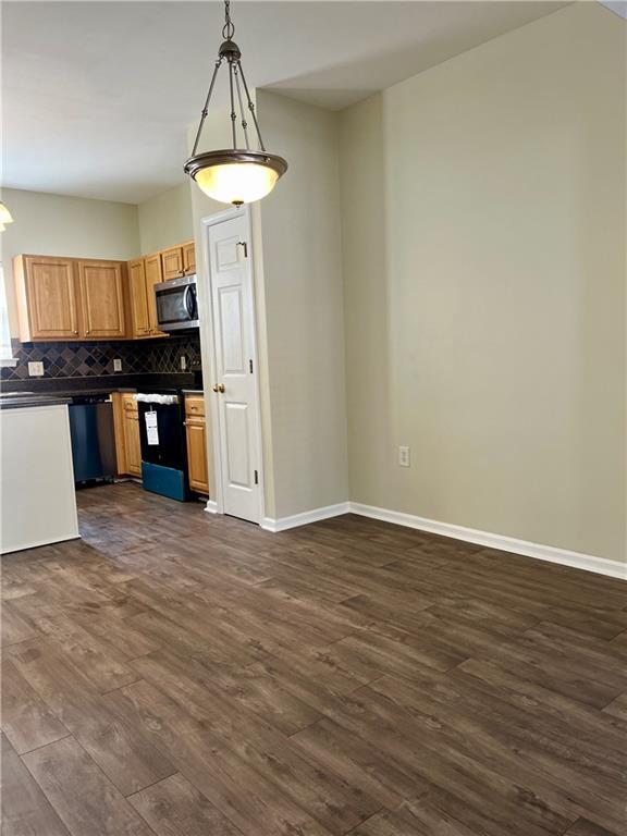 Foto del edificio - 5368 Hickory Knoll NW