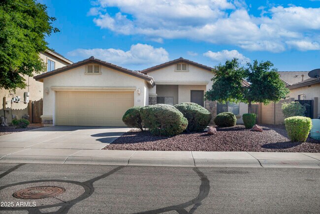 Foto del edificio - 42193 W Ramona St