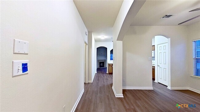 Foto del edificio - 308 Rinehardt St