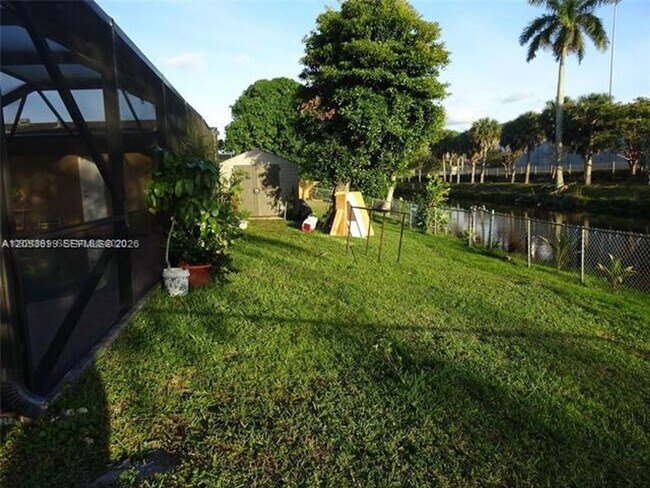 Foto del edificio - 9240 SW 56th St