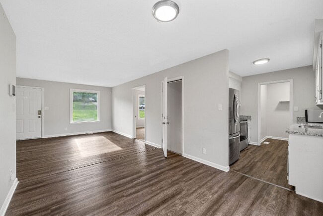 Foto del edificio - 712 Green Valley Ct
