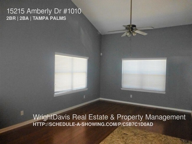 Foto del edificio - 15215 Amberly Dr