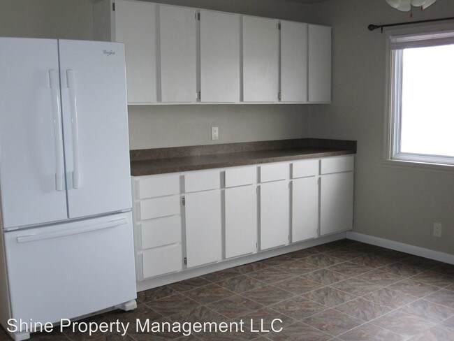 Building Photo - 3 br, 2 bath House - 110 Saint Patrick St