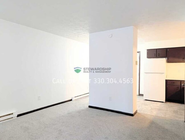 Building Photo - 310 Engadine Ct