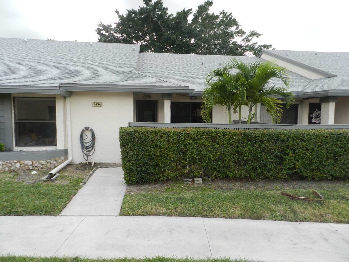 Primary Photo - 8454 Boca Glades Blvd E
