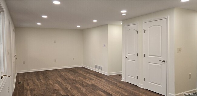 Foto del edificio - 2655 Sheridan Dr