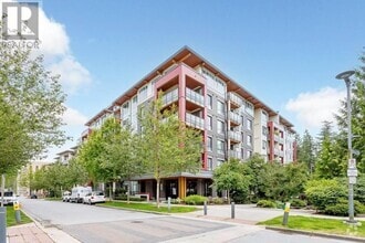 Building Photo - 3581-3581 Ross Drive