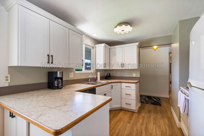 Foto del edificio - 219 N Mitchell Dr