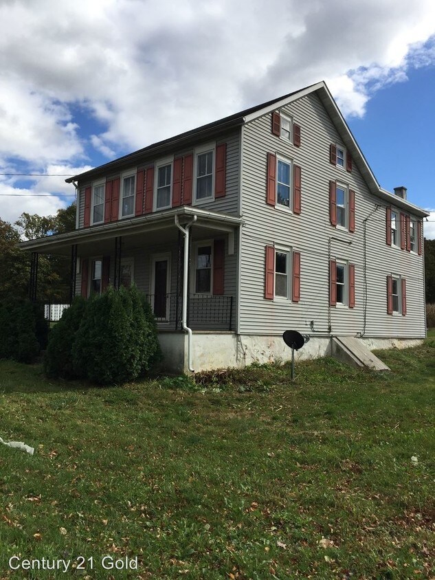 Building Photo - 4 br, 1.5 bath House - 562 State St