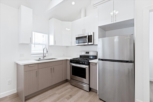 Foto del edificio - 753 N Washington Pl
