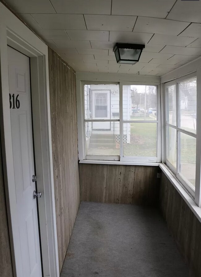 Foto del edificio - 314 9th Ave SE