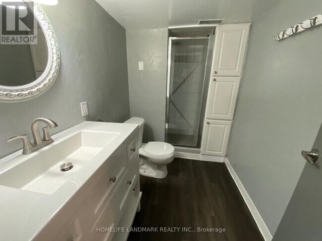 Building Photo - 11 Pindar Crescent