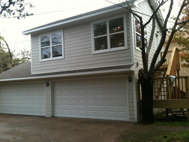 Building Photo - 4100 Hawthorne Ave