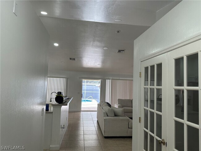 Building Photo - 2805 14th St W