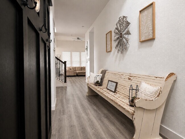 Foto del edificio - 17111 Crimson Crest Dr