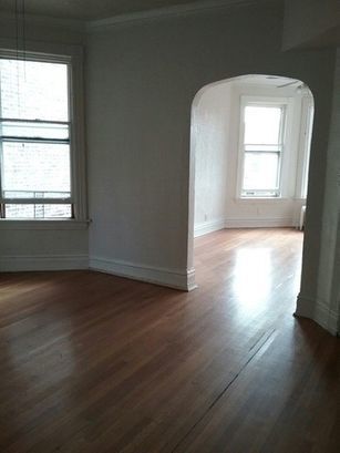 Foto del edificio - 843 N Waller Ave