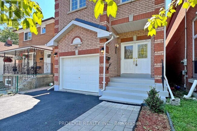 Building Photo - 26 Aylesworth Ave