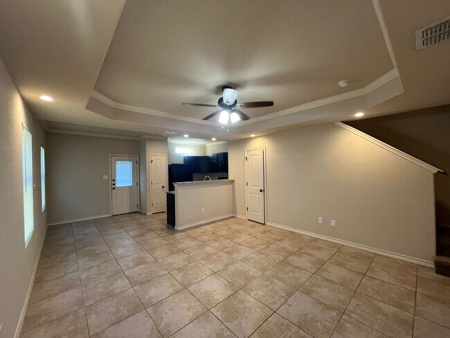Foto del edificio - 6962 Lakeview Dr. #101, San Antonio, TX. 7...