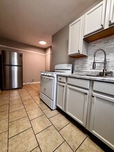 Building Photo - 237 E Xenia Dr