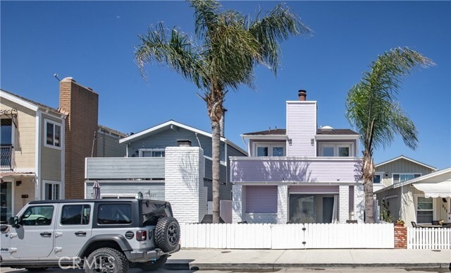 Building Photo - 209 29th St