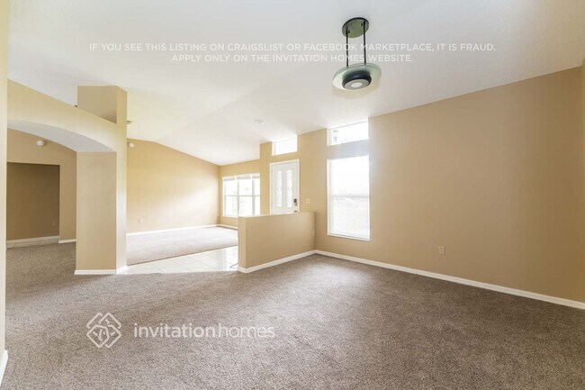 Foto del edificio - 4300 Ridgemoor Dr N