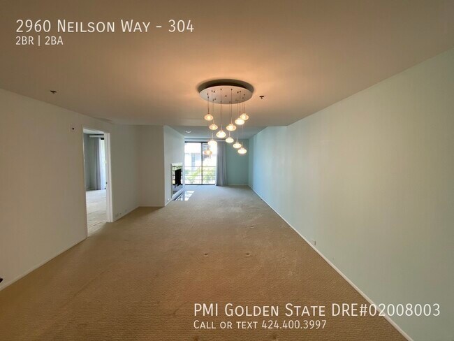Building Photo - Fantastic 2 bedroom 2 bath unit in highly ...