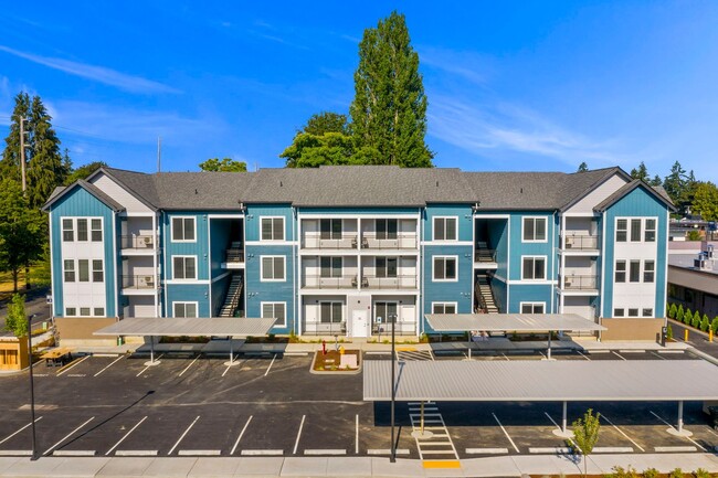 Interior Photo - 350 North Apartments