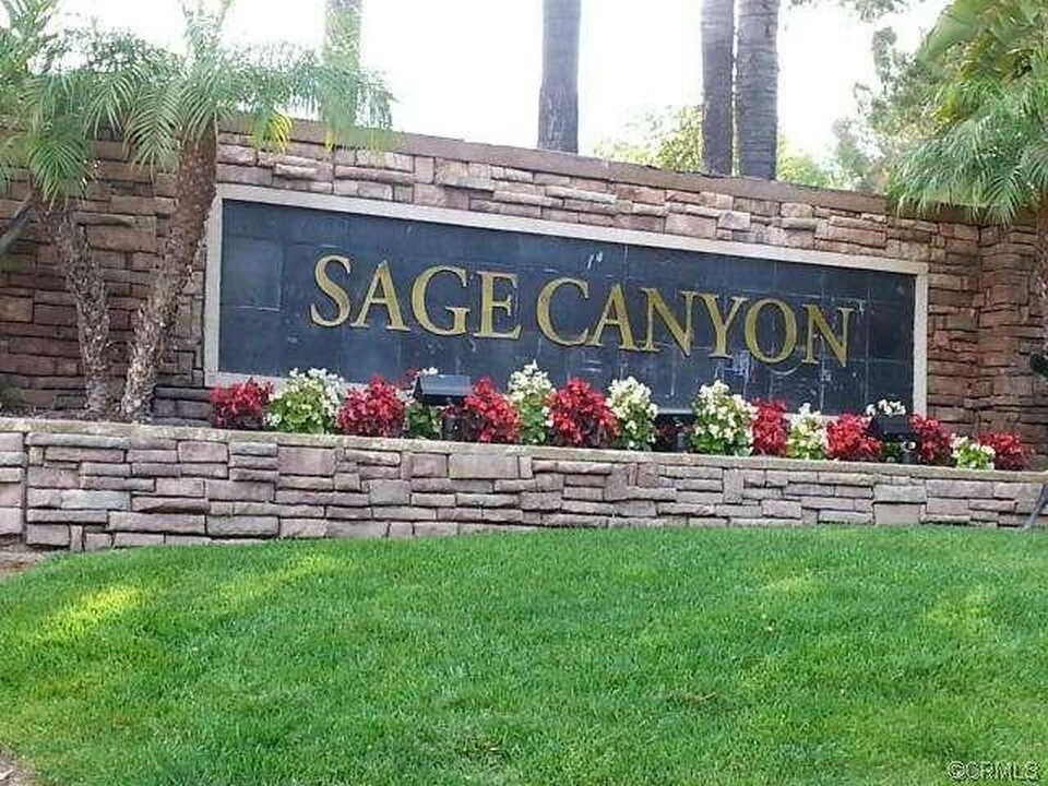 Primary Photo - 2525 San Gabriel Way