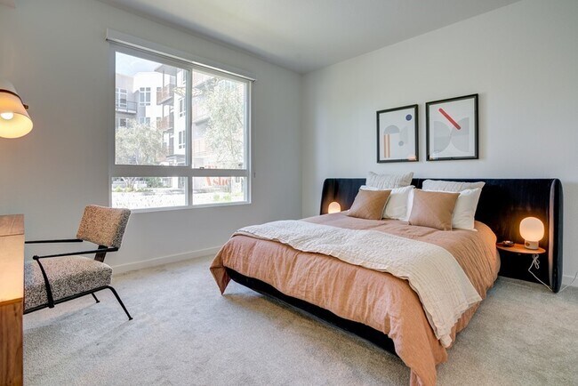 Foto del edificio - Simply Stunning Condo for Rent in Fremont!