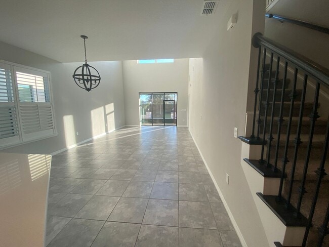 Building Photo - 3 Bedroom 3.5 Bath Home in Winter Park for...