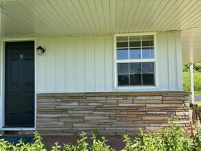 Building Photo - 10524 Farm Rd 2180