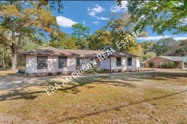 Building Photo - 5912 Pamela Dr