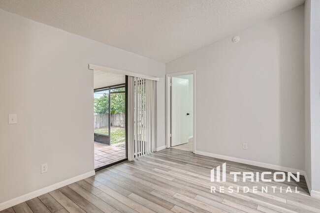 Building Photo - 778 Sweetbrier Dr
