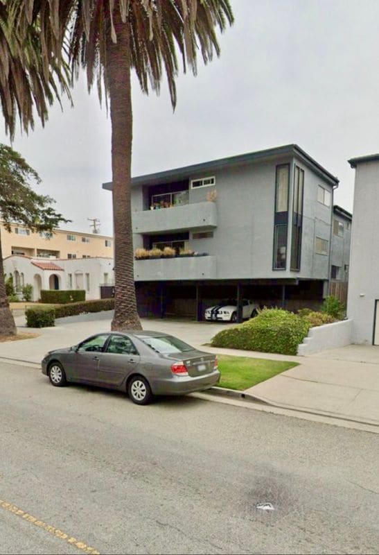 Building Photo - 1037 Lincoln Blvd