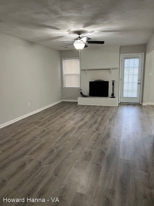 Building Photo - 3 br, 2.5 bath House - 1737 Petree Drive