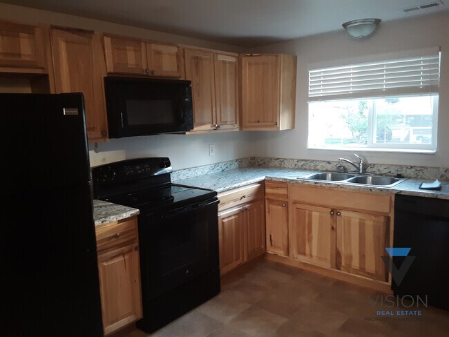 Foto del edificio - 242 E Center St