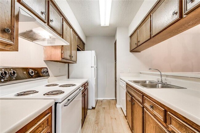 Foto del edificio - 10616 Mellow Meadow Dr