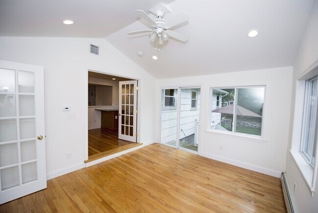Foto del edificio - 43 Jayne Rd