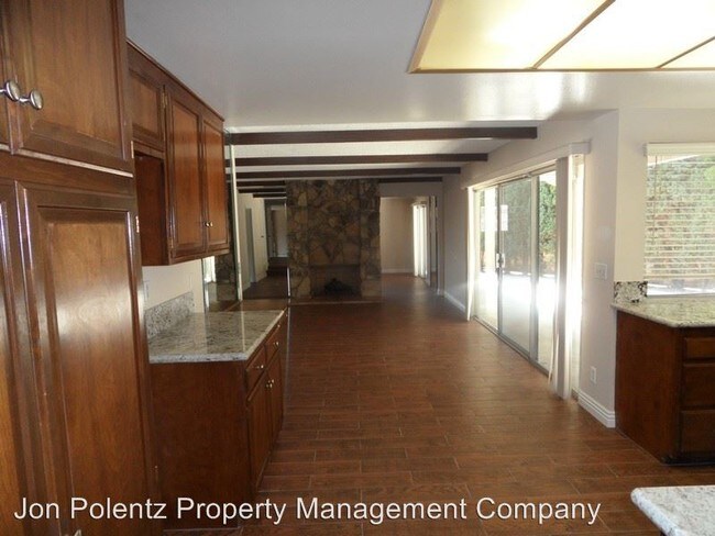 Building Photo - 4 br, 2.5 bath House - 14281 Yorba St.
