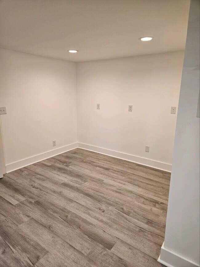Foto del edificio - 123 Pebble Creek lane (Red Cabin)