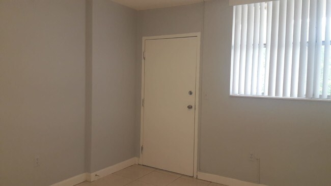 Front Door - 1475 NE 125th Terrace