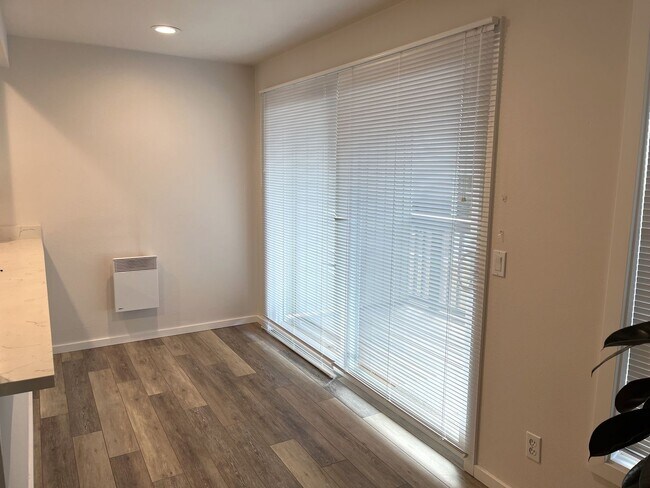Foto del edificio - 211 3rd St S
