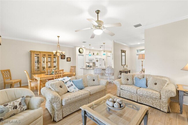 Building Photo - 8782 Middlebrook Dr
