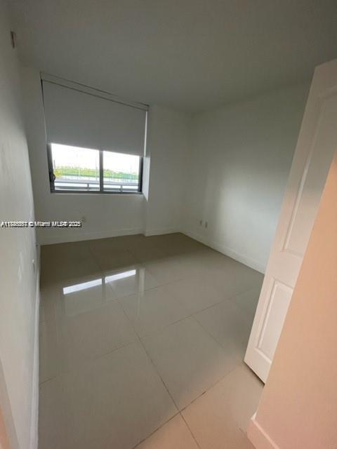 Foto del edificio - 2 bedroom in North Miami Beach FL 33160