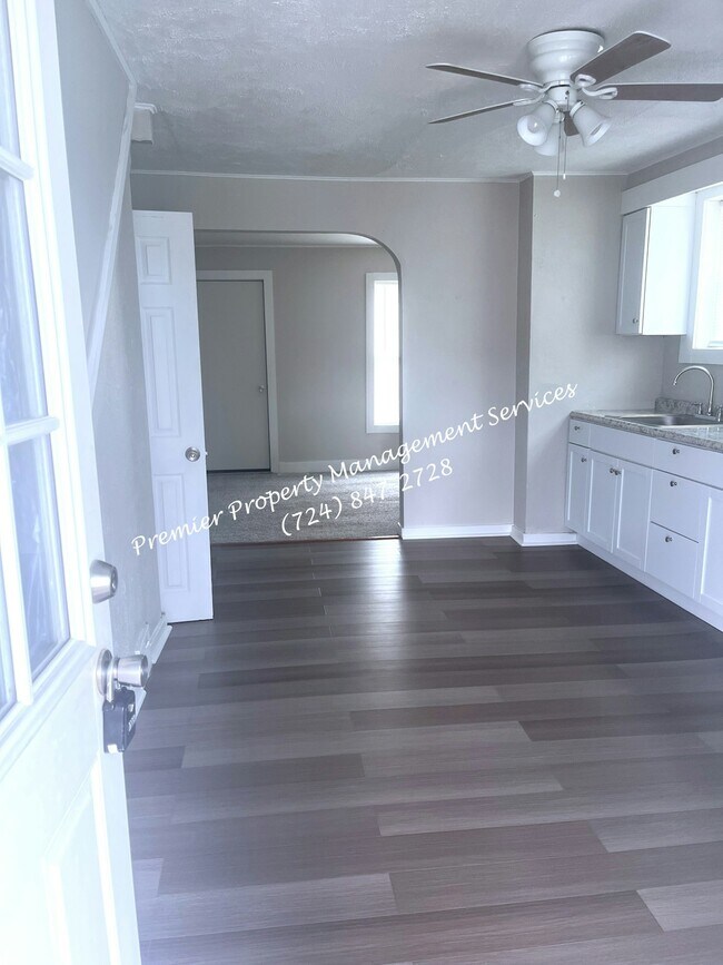 Foto del edificio - 3302 46th St
