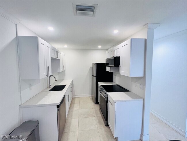 Foto del edificio - 1185 Cherrystone Ct