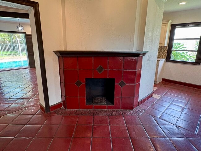 Foto del edificio - 3615 SE 1st St